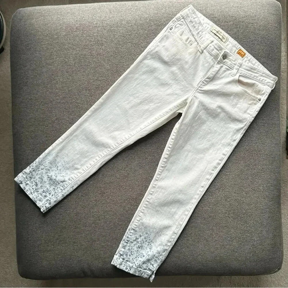 Anthropologie Pilcro White Capris With Floral Print Size 28 - Picture 1 of 9